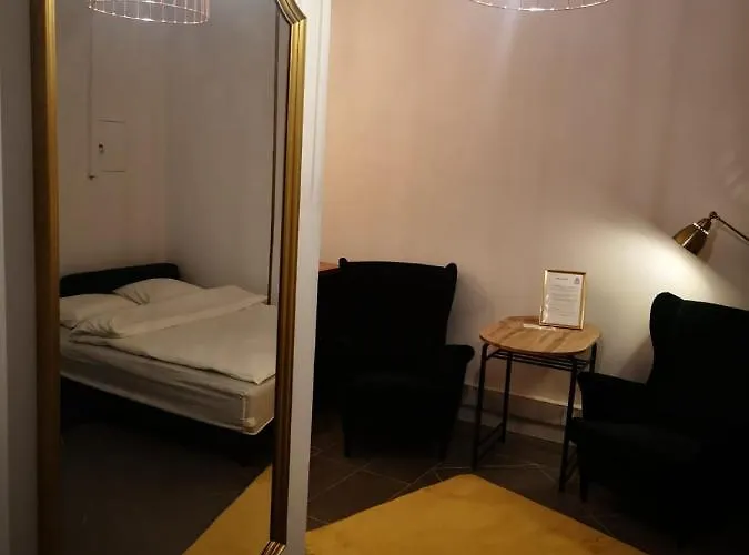 דירה Lena 5 Jacuzzi ראסיבורז'